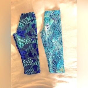 Bundle of 2 Marika Capri Yoga Pants/Leggings Size L. Geometric.